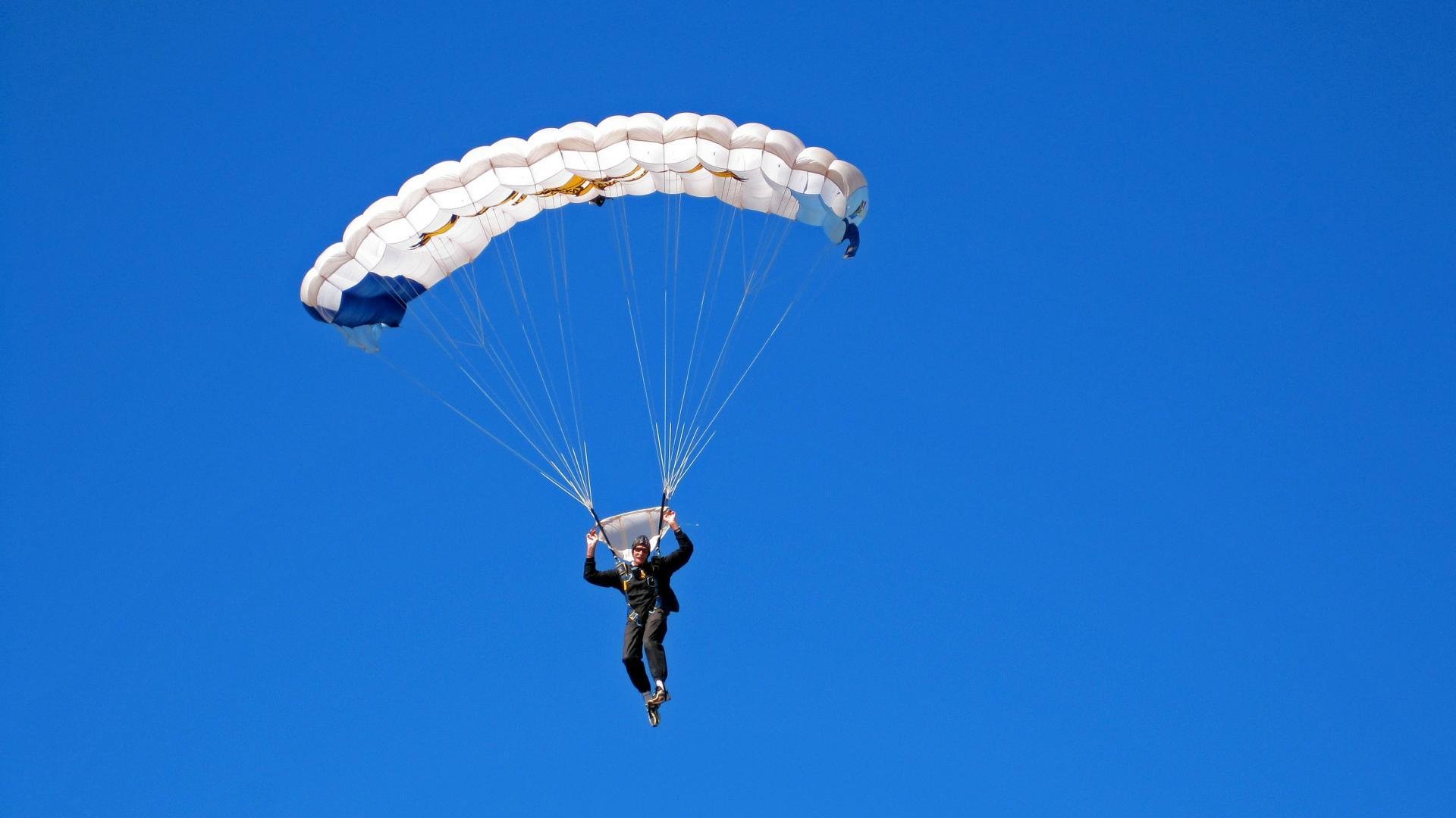 帕特森精准的传球和战术安排，助袋鼠队赢得关键比赛，帕特森nba